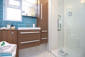 En-Suite- click for photo gallery